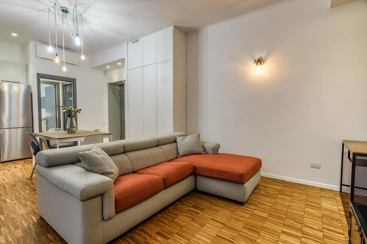 Beplace Apartments In Isola Milan 0*,  Italy