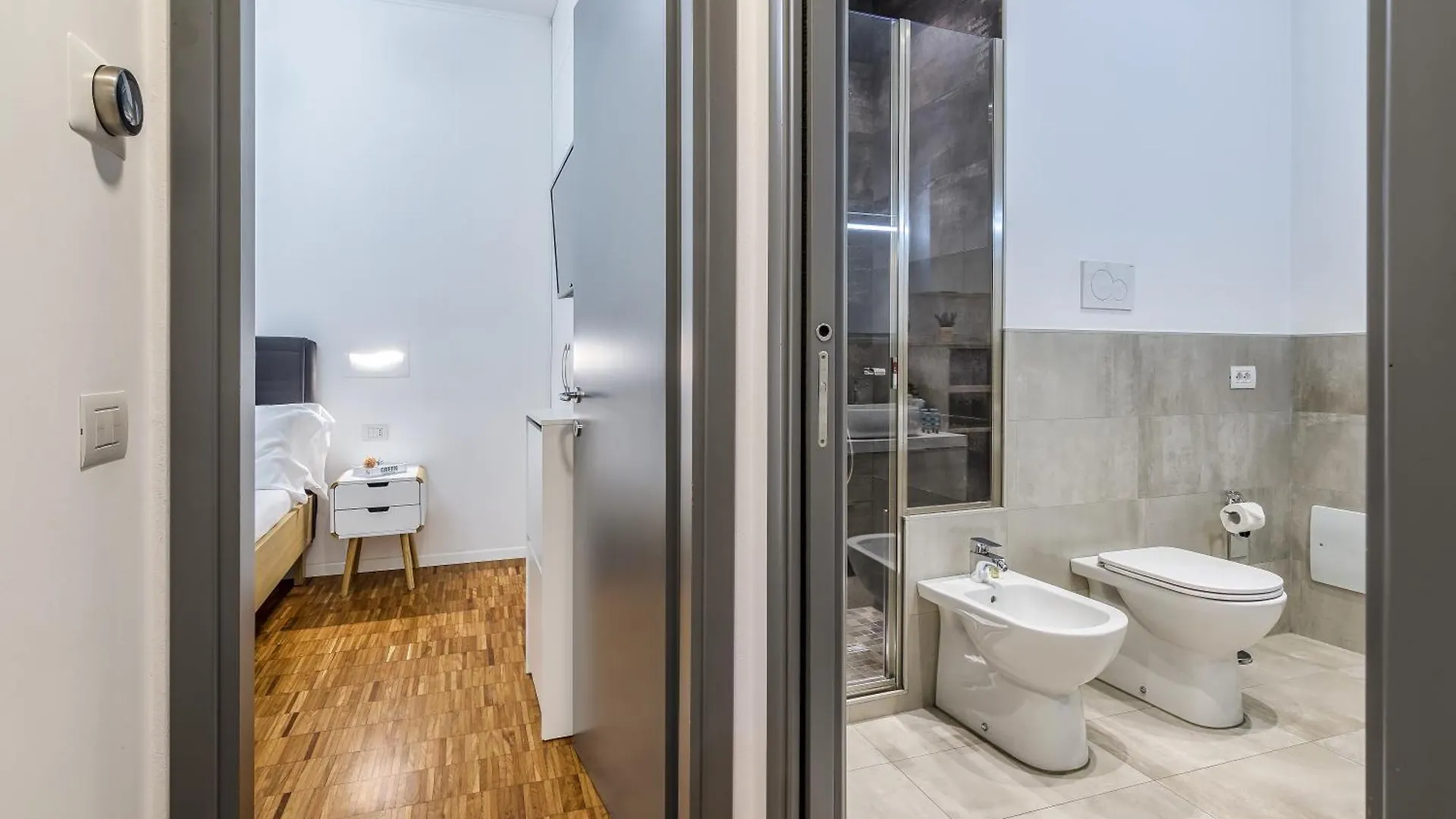 Beplace Apartments In Isola Milan