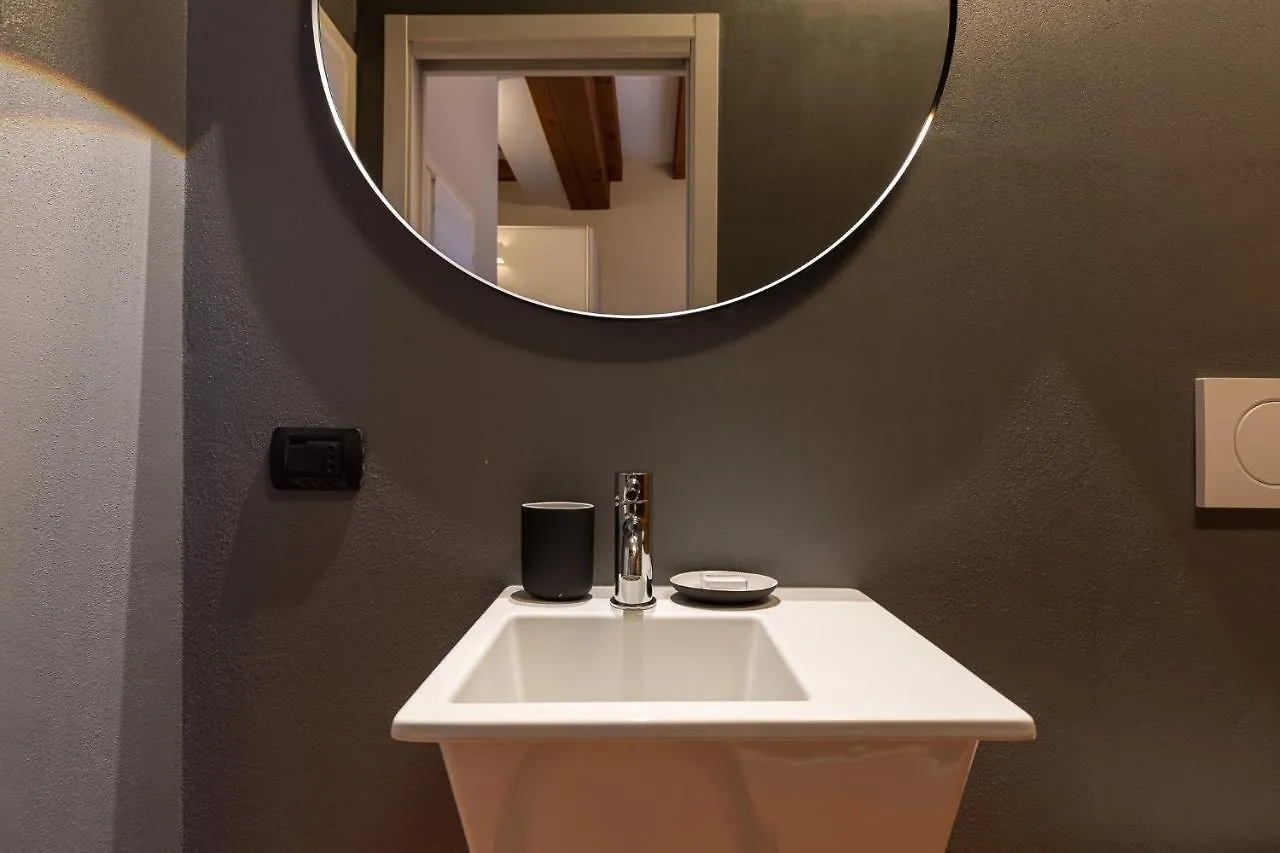 Beplace Apartments In Isola Milan 0*,  Italy
